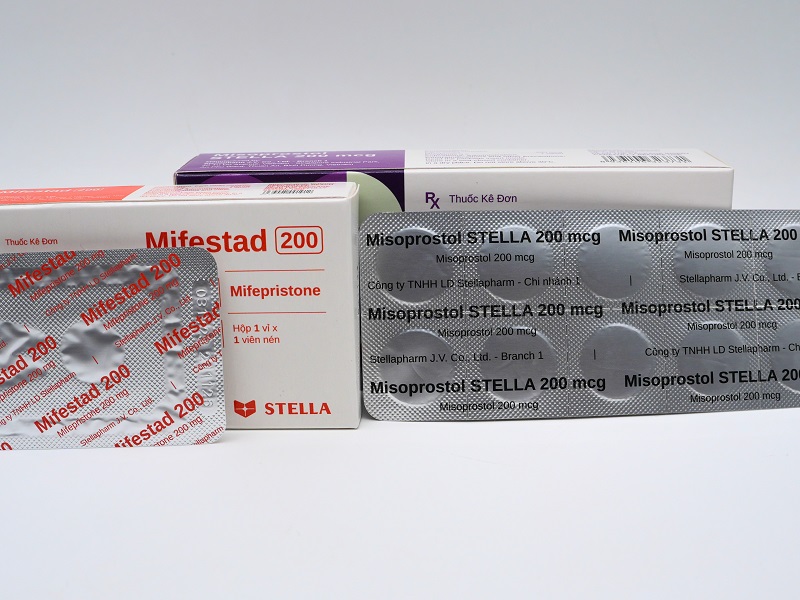 phan-biet-that-gia-misoprostol-va-mifestad
